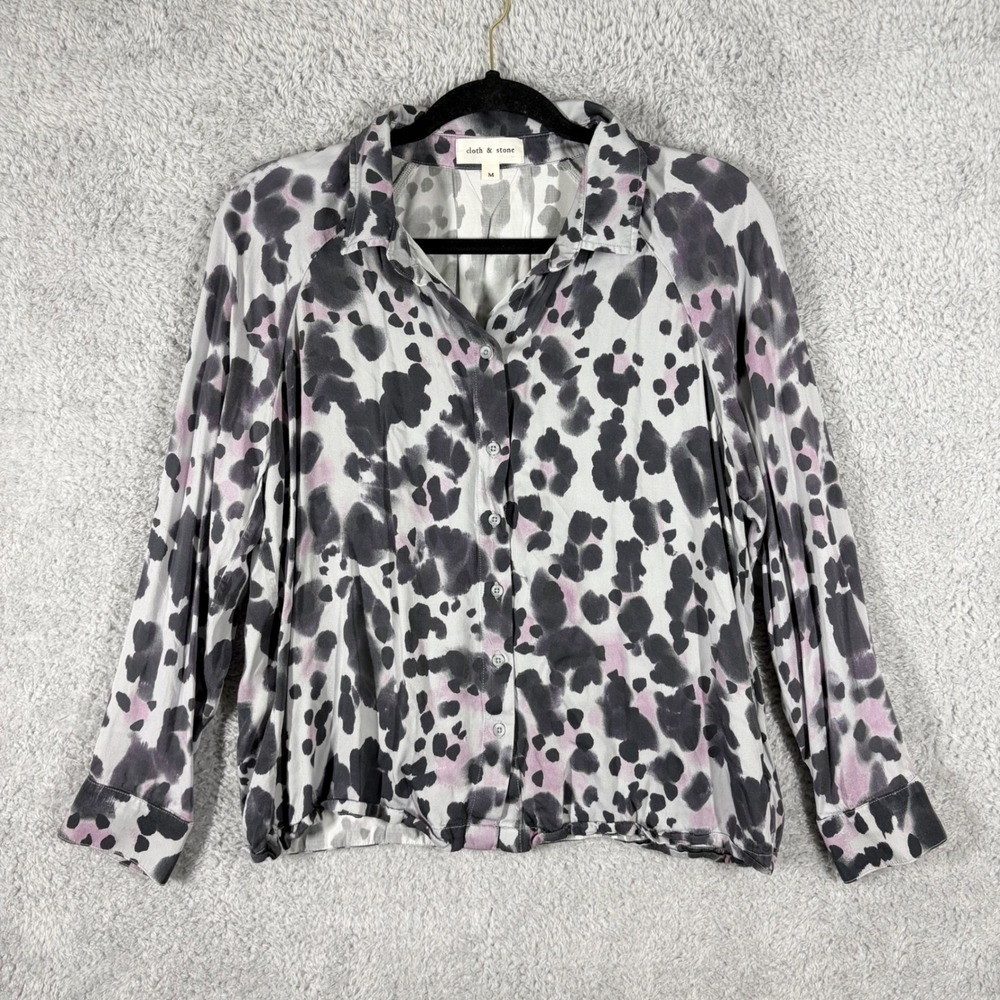 Cloth & Stone Abstract Leopard Print Button Down Shirt Size M Gray Pink Ecovero